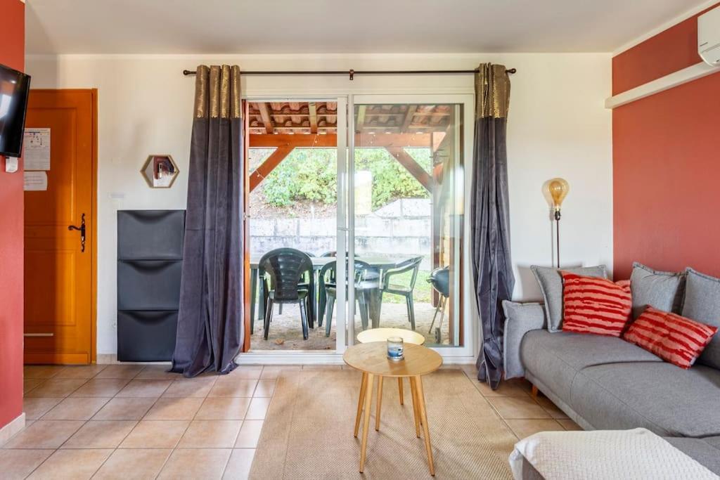 SARLAT, Apptmt T3 résidence CLIM PISCINE PARKING Esterno foto