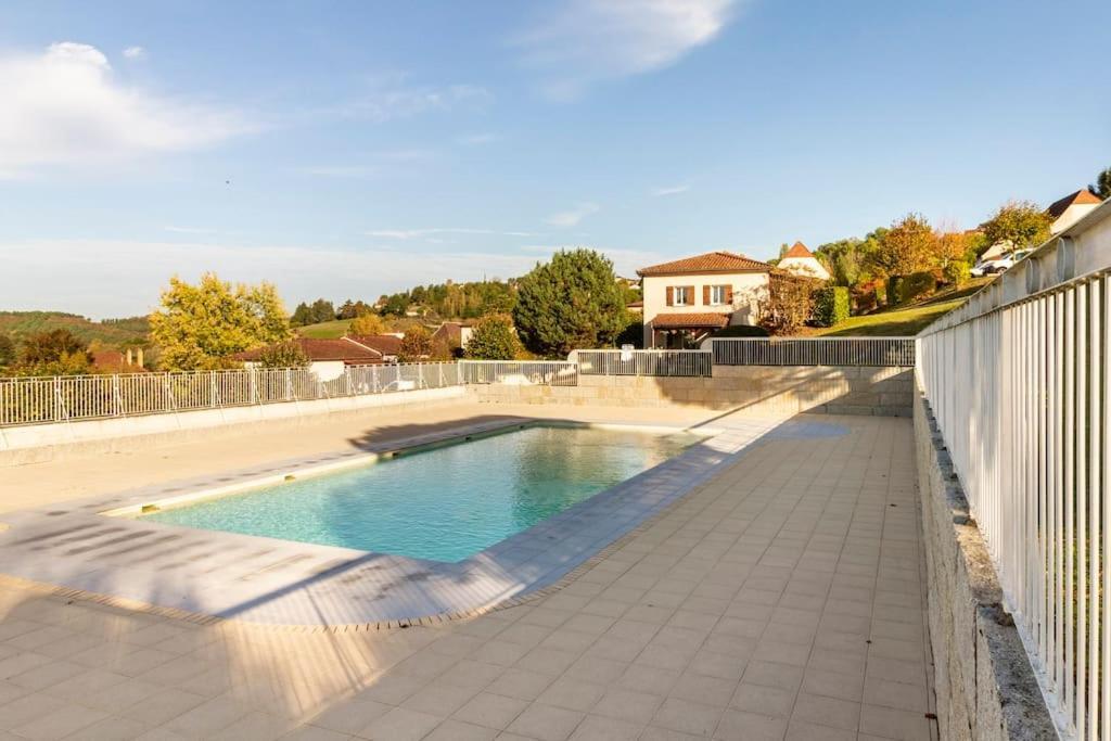 SARLAT, Apptmt T3 résidence CLIM PISCINE PARKING Esterno foto